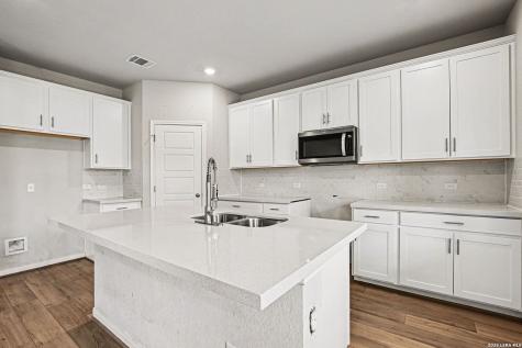 12927 Azan San Antonio TX 78245