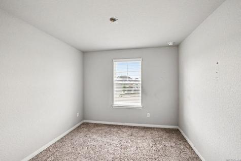 12927 Azan San Antonio TX 78245