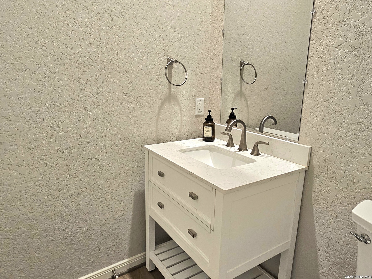 12927 Azan San Antonio TX 78245