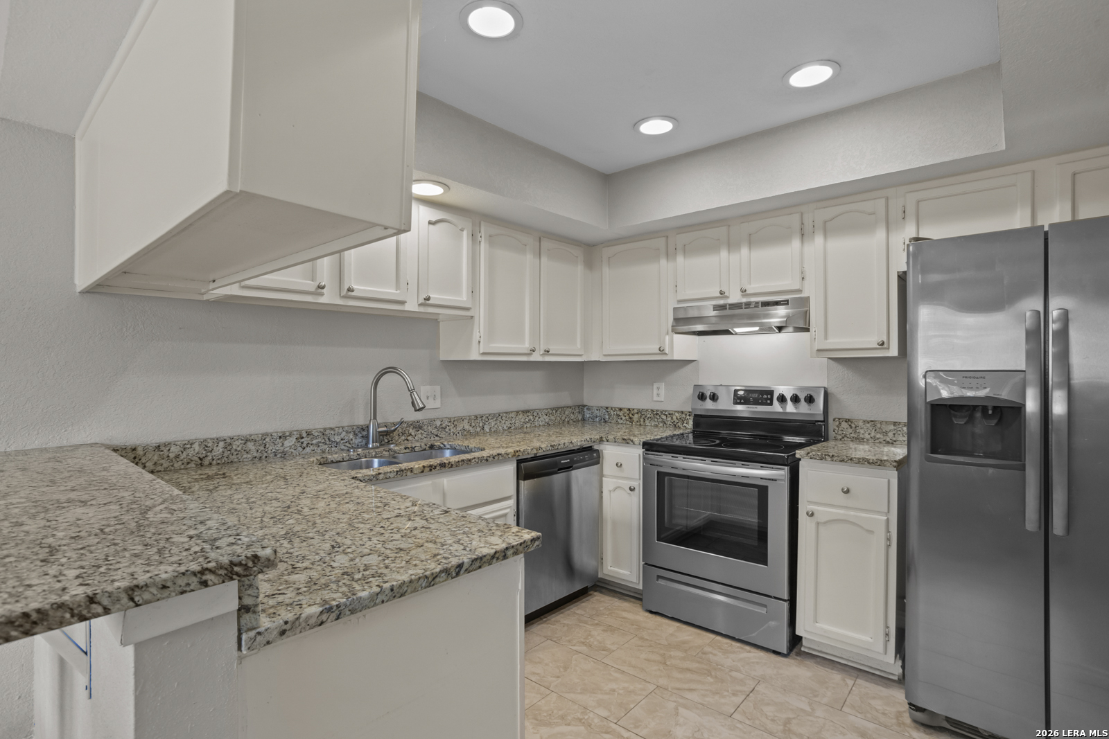 6706 Cypress Lake San Antonio TX 78244