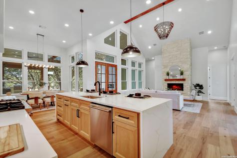 701 Highland Meadows Bandera TX 78003