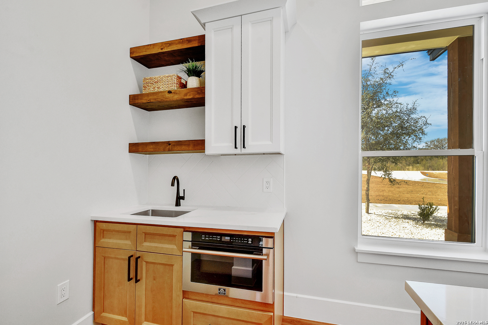 701 Highland Meadows Bandera TX 78003