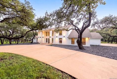 412 Cliffside Drive Shavano Park TX 78231