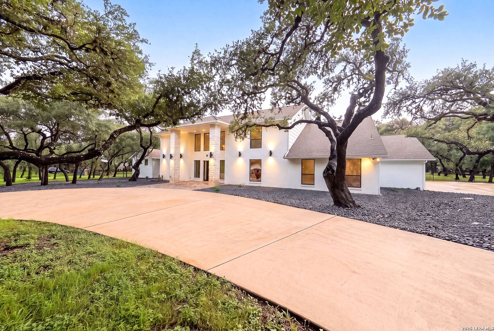 412 Cliffside Drive Shavano Park TX 78231