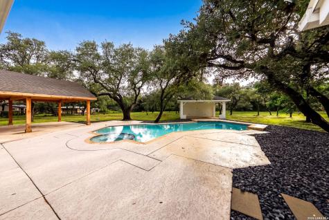 412 Cliffside Drive Shavano Park TX 78231