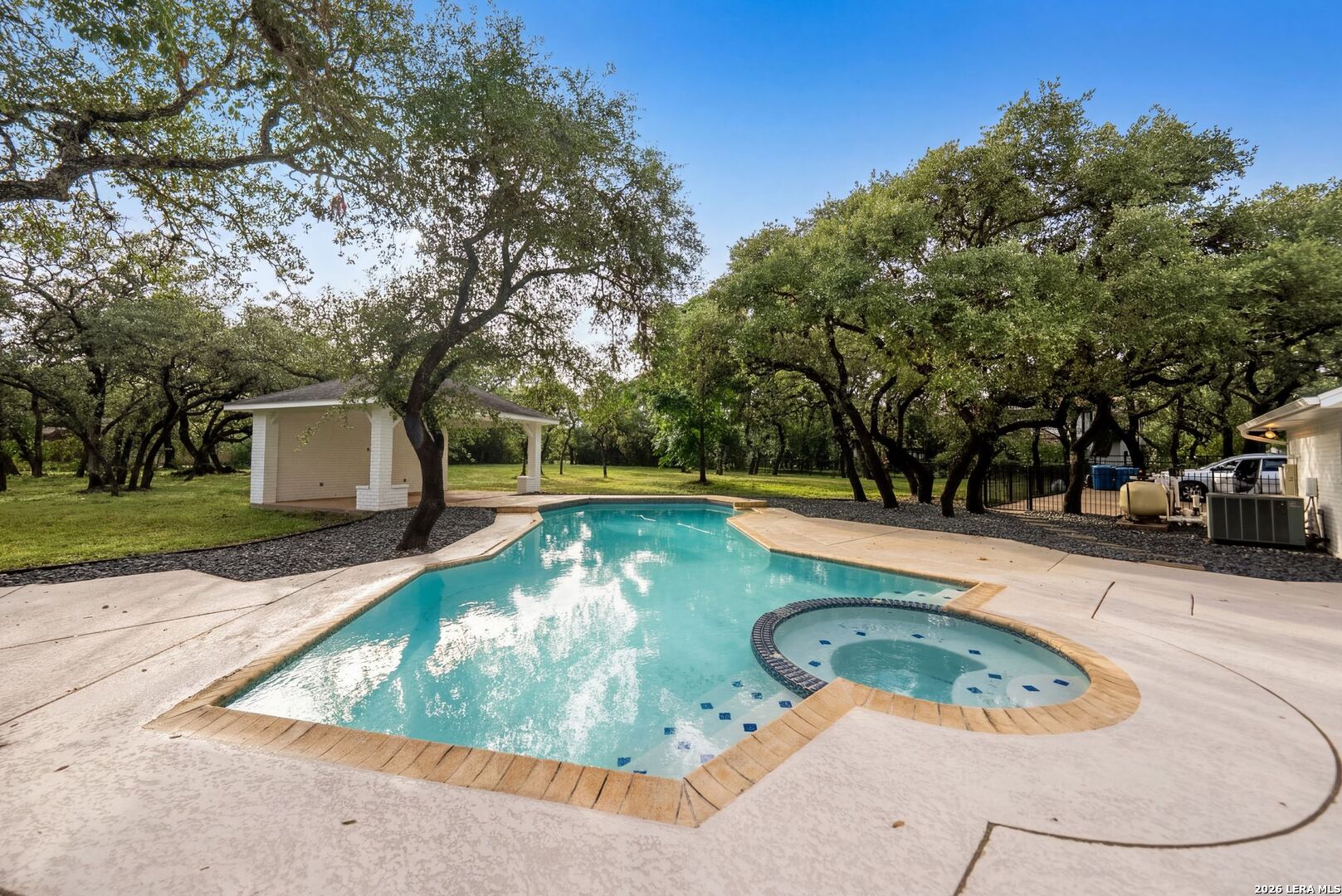 412 Cliffside Drive Shavano Park TX 78231