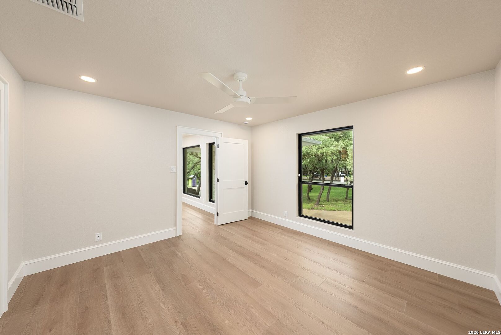 412 Cliffside Drive Shavano Park TX 78231