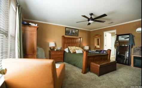117 Falcon Crossing Cibolo TX 78108