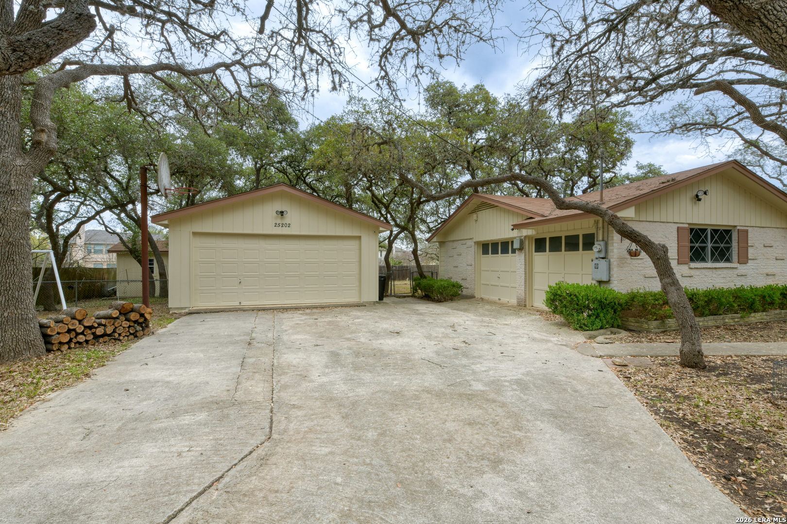 25202 N Saddle Trail San Antonio TX 78255