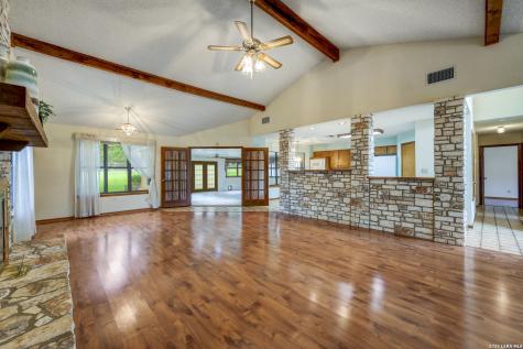 365 Buffalo Springs Road New Braunfels TX 78132