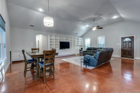 1148 Imhoff Lane New Braunfels TX 78132