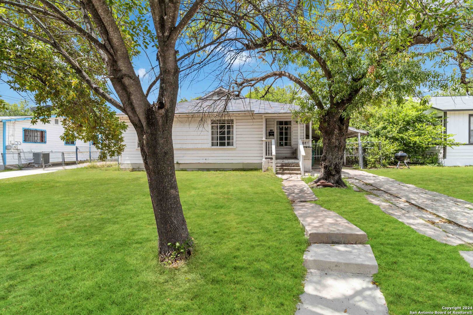 139 Loma Park Drive San Antonio TX 78228