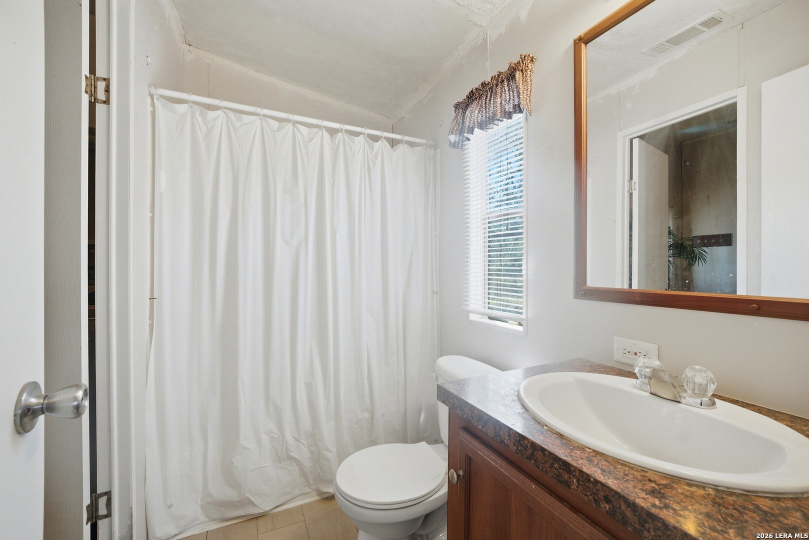 100 Sandy Oak Lane Stockdale TX 78160