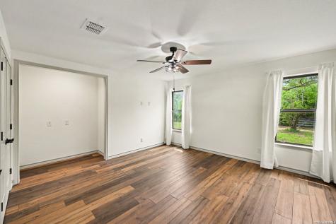 10135 New Sulphur Springs Road San Antonio TX 78263