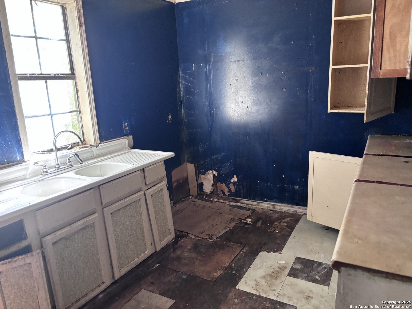 222 Sandmeyer San Antonio TX 78208
