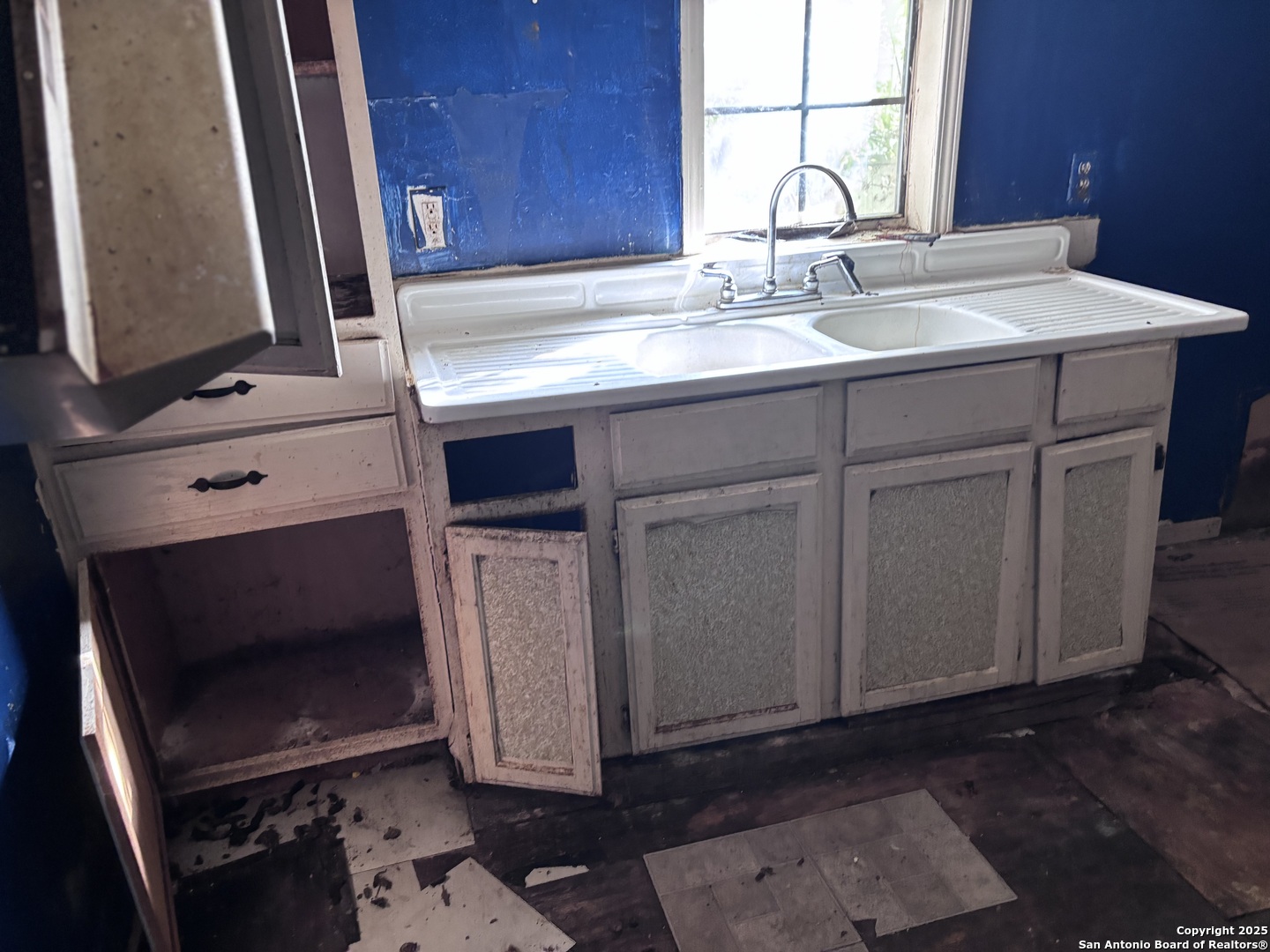 222 Sandmeyer San Antonio TX 78208