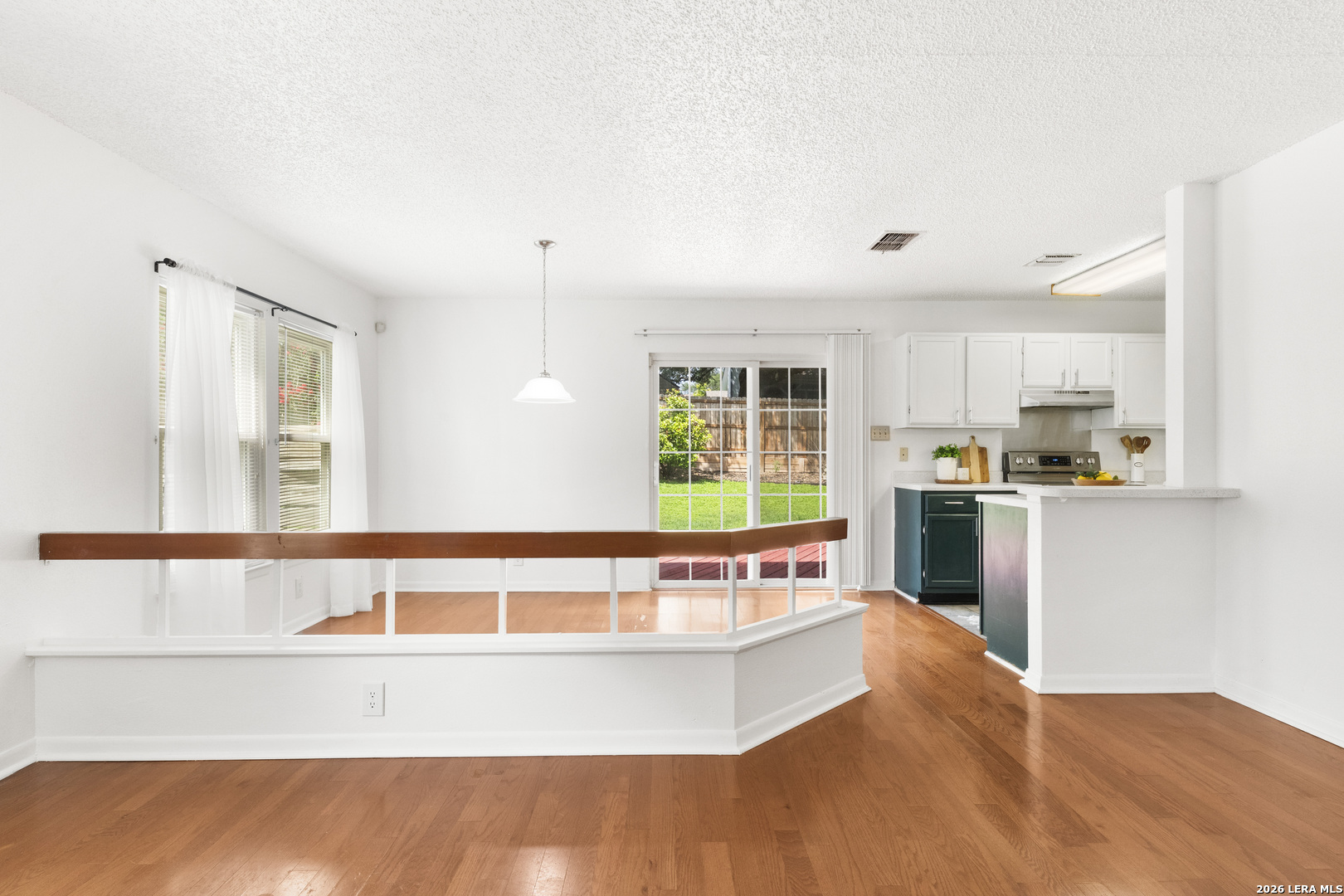 7111 Comanche Ridge Drive Converse TX 78109