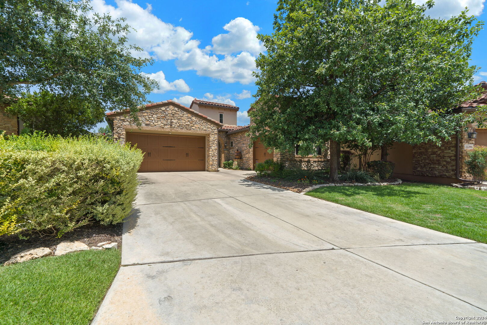 22210 Viajes San Antonio TX 78261