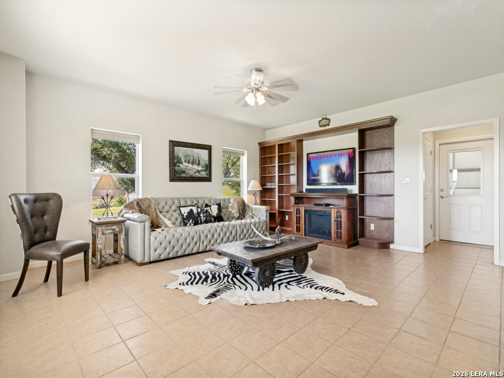 2881 Aviation Loop Fredericksburg TX 78624