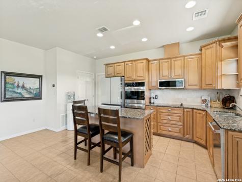 2881 Aviation Loop Fredericksburg TX 78624