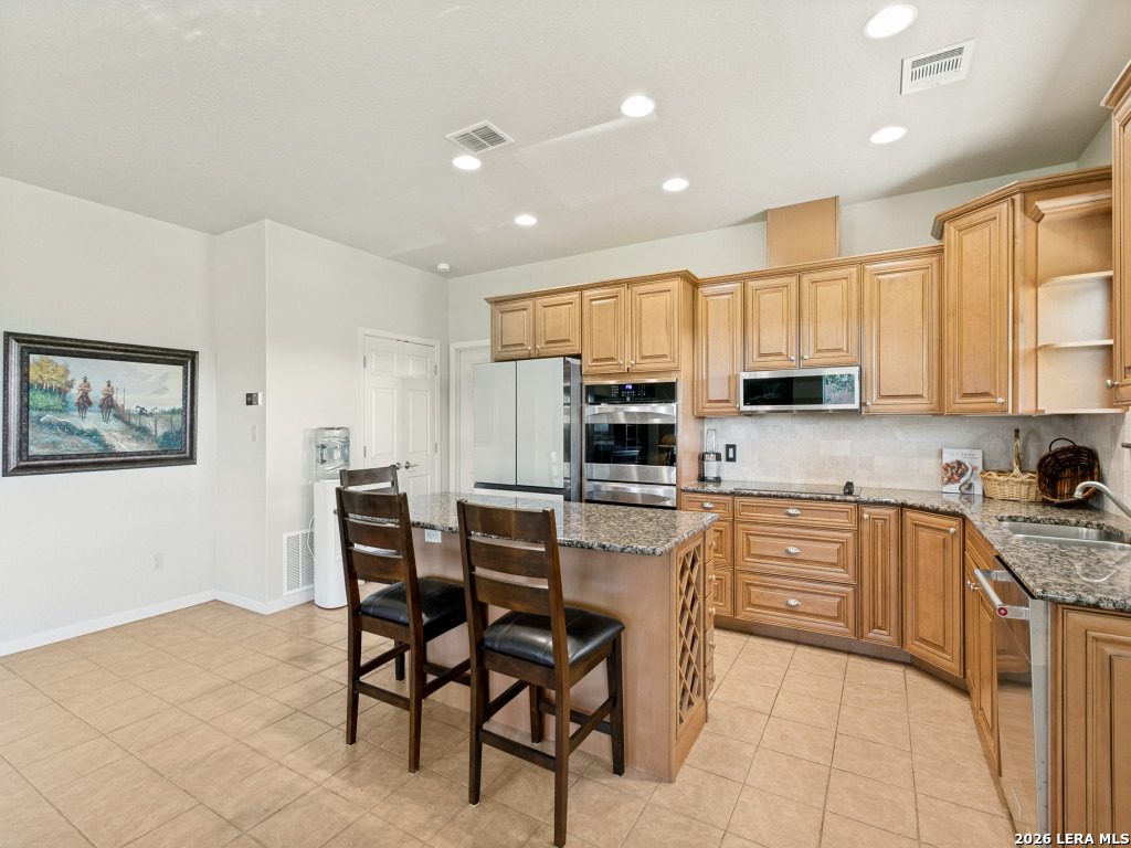 2881 Aviation Loop Fredericksburg TX 78624