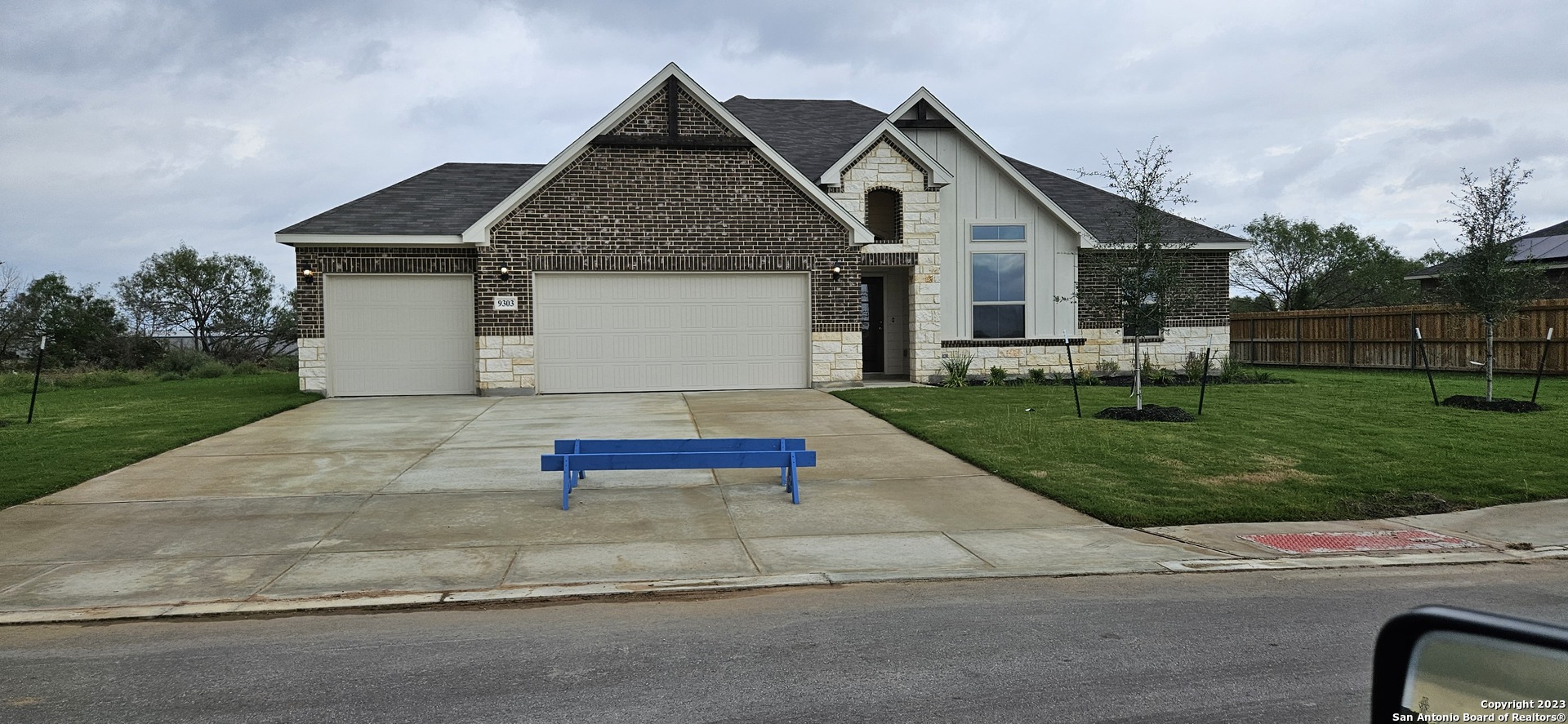 9303 Madler Lane San Antonio TX 78263