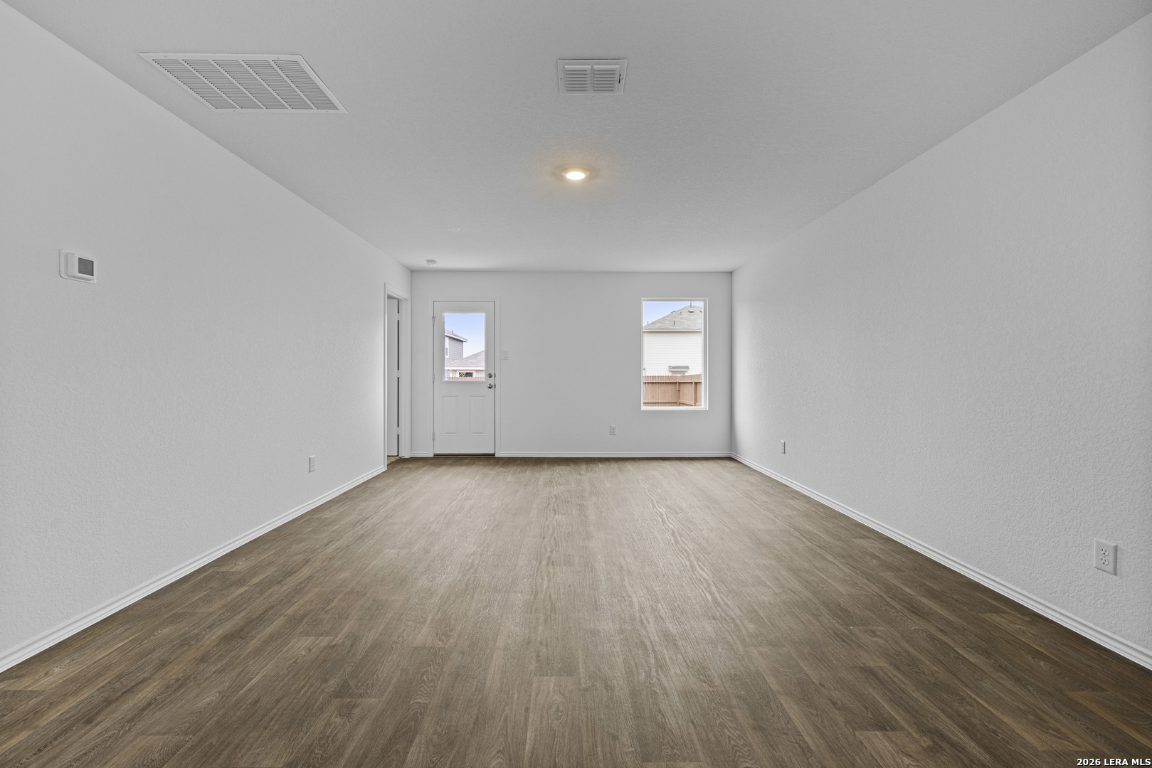 12536 Spoor Valley Converse TX 78109