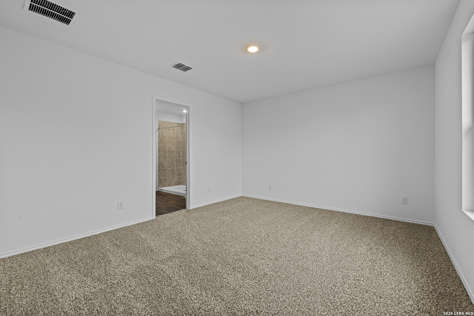 12536 Spoor Valley Converse TX 78109