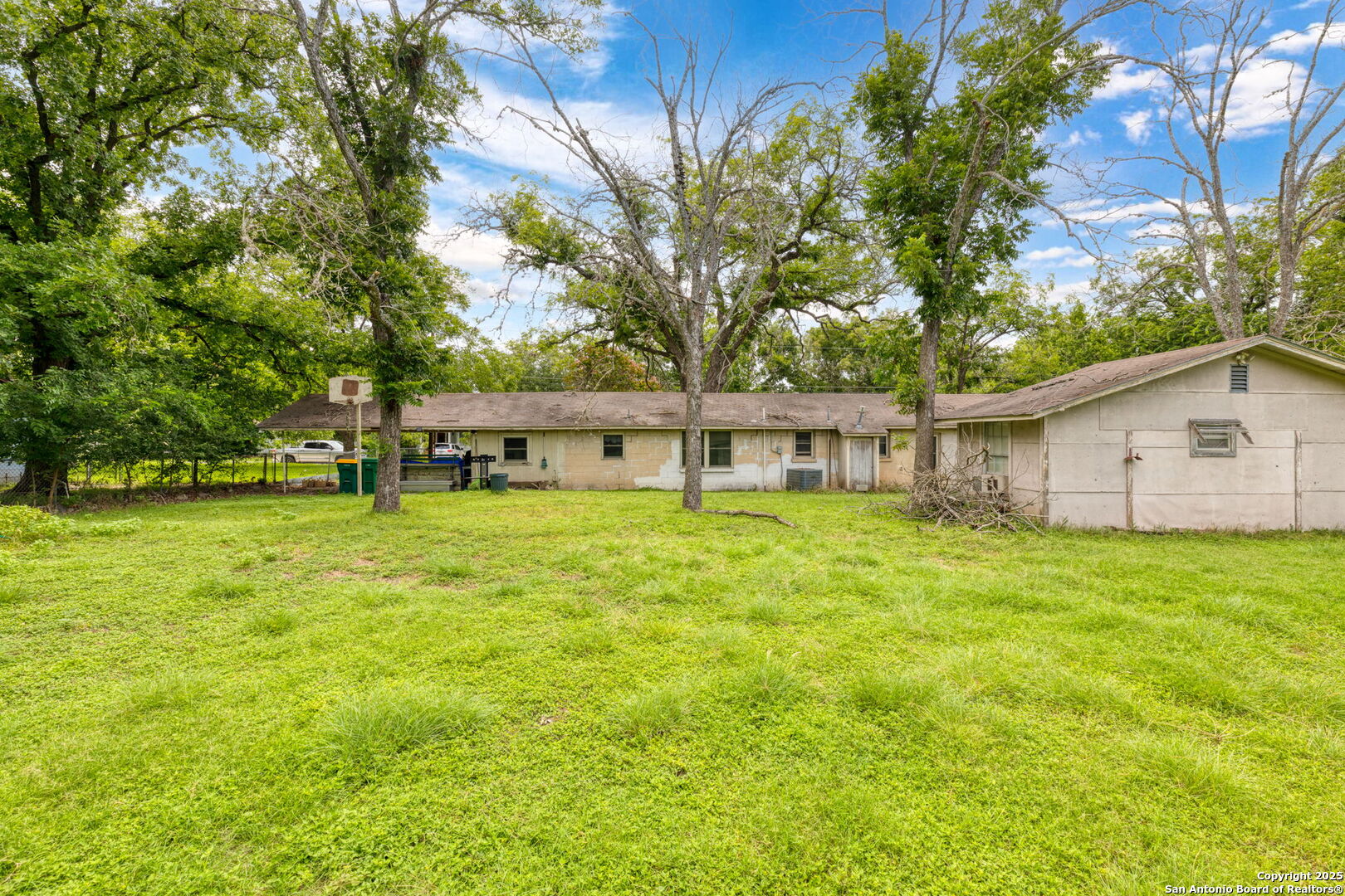 316 W San Antonio Avenue Boerne TX 78006