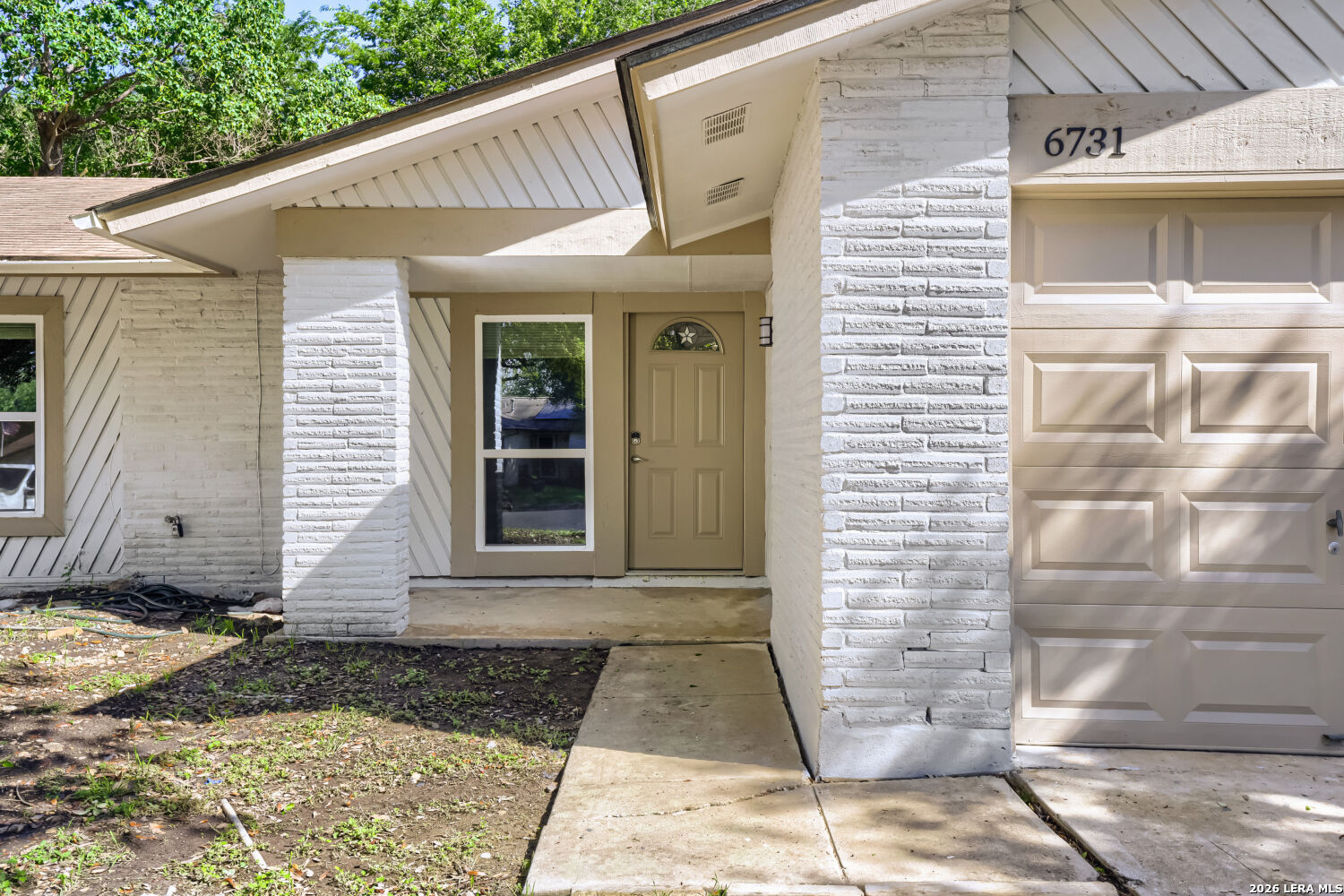 6731 Carters Bluff San Antonio TX 78239