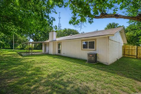 6731 Carters Bluff San Antonio TX 78239