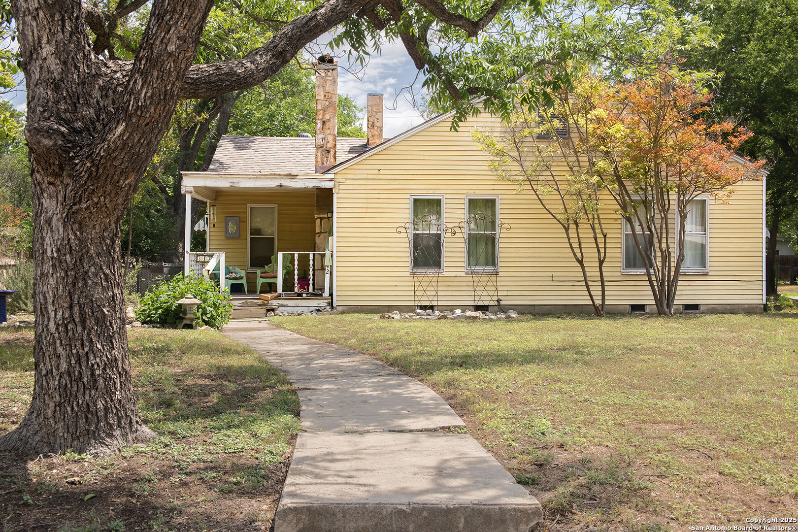 342 W Main Street Kerrville TX 78028