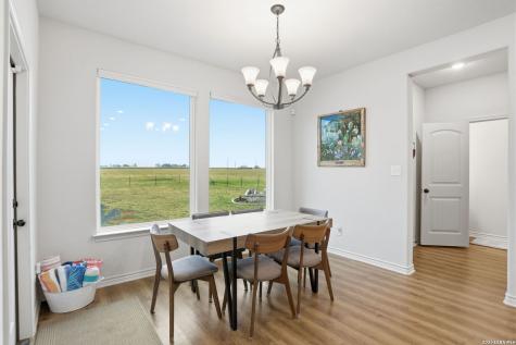 1302 Countryside Bend Fredericksburg TX 78624