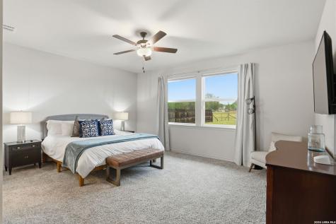 1302 Countryside Bend Fredericksburg TX 78624