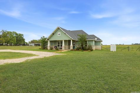1302 Countryside Bend Fredericksburg TX 78624