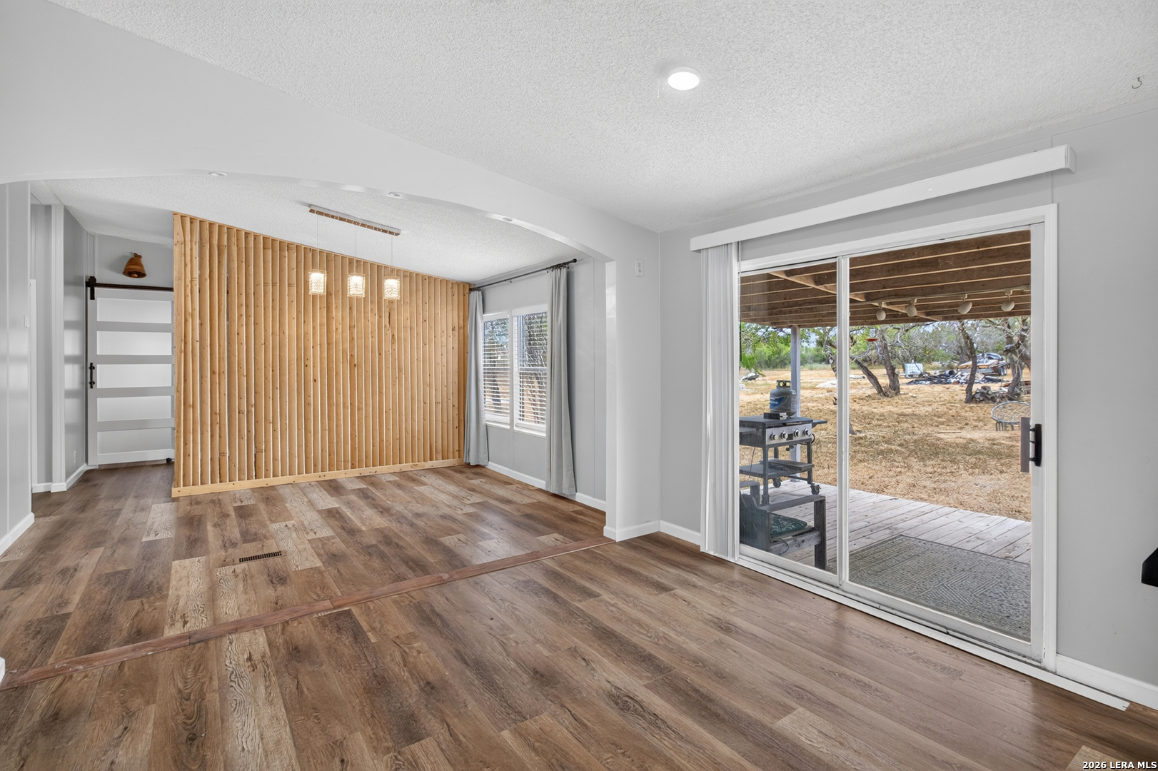 2398 County Road 306 Floresville TX 78114