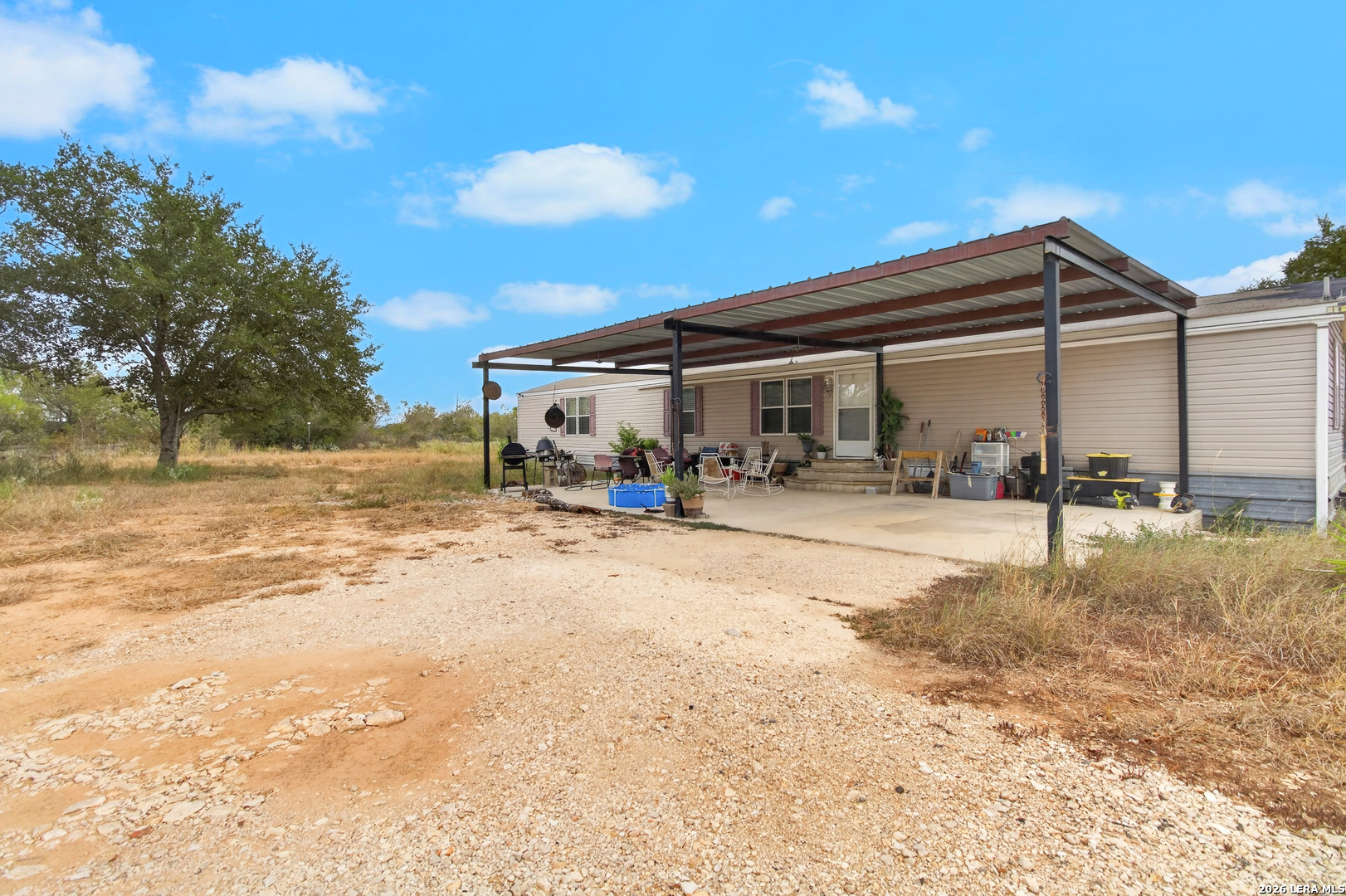 2398 County Road 306 Floresville TX 78114
