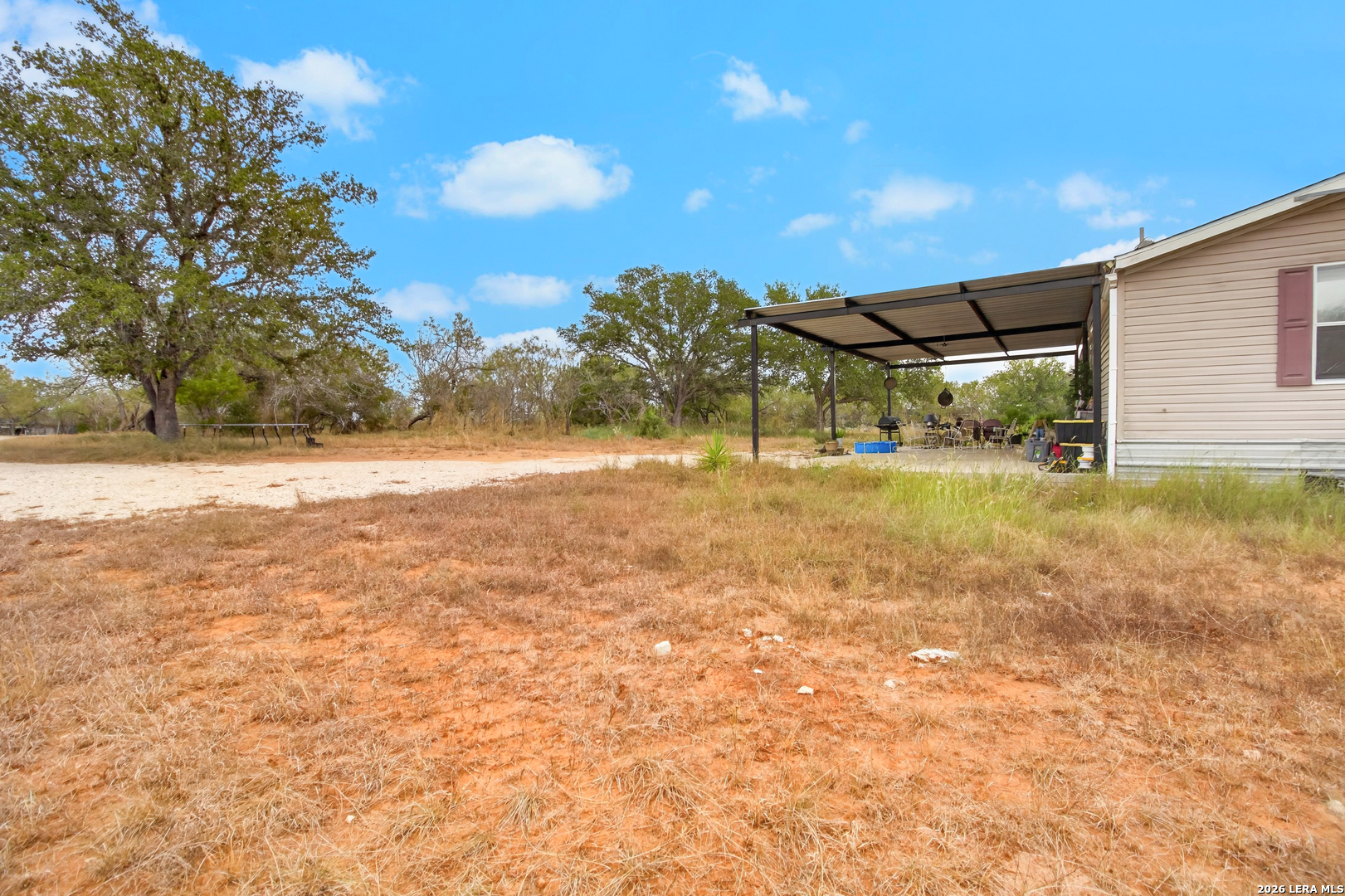 2398 County Road 306 Floresville TX 78114