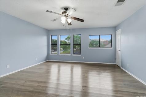 6838 Park Haven San Antonio TX 78244