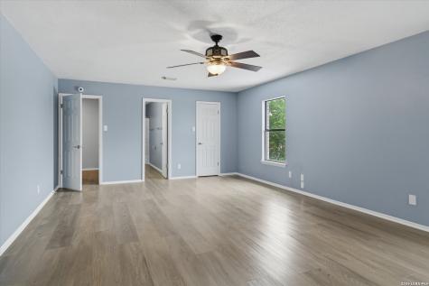 6838 Park Haven San Antonio TX 78244
