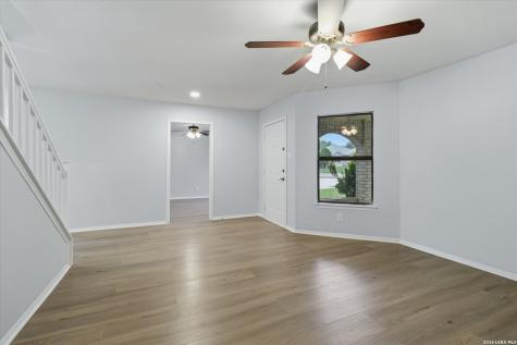 6838 Park Haven San Antonio TX 78244