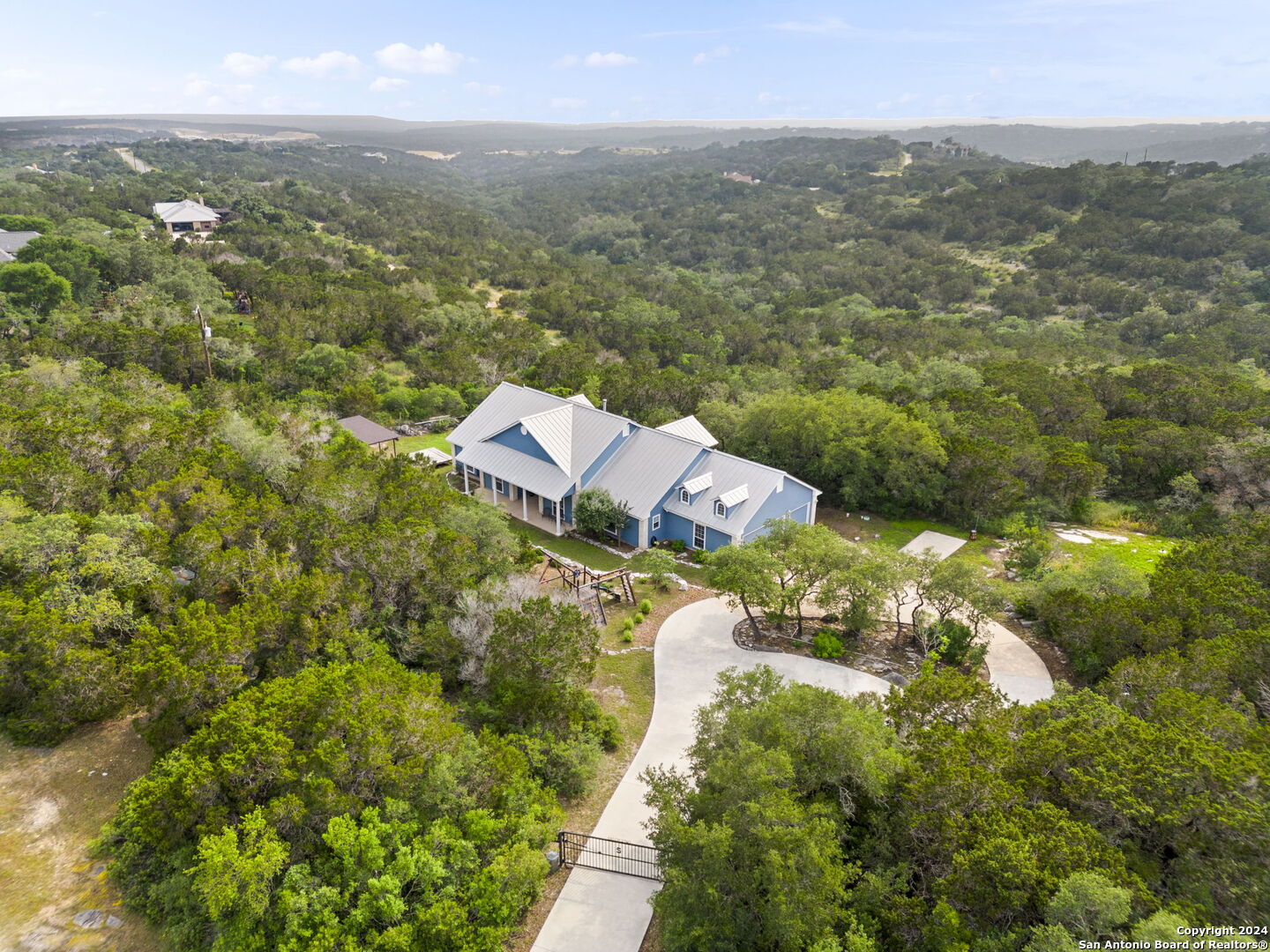 130 County Road 2740 Mico TX 78056