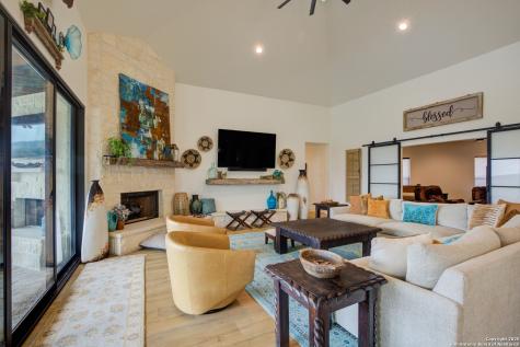 334 Arthur Spring Branch TX 78070