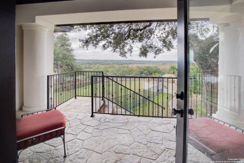 334 Arthur Spring Branch TX 78070