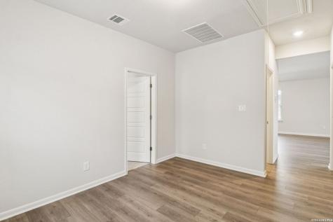 9909 Paladin Ridge San Antonio TX 78254