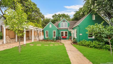 323 Cloverleaf Avenue San Antonio TX 78209