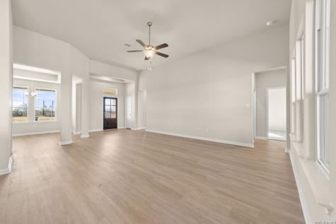 1603 Vista View Drive Pleasanton TX 78064
