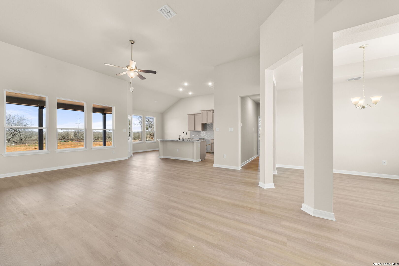 1603 Vista View Drive Pleasanton TX 78064
