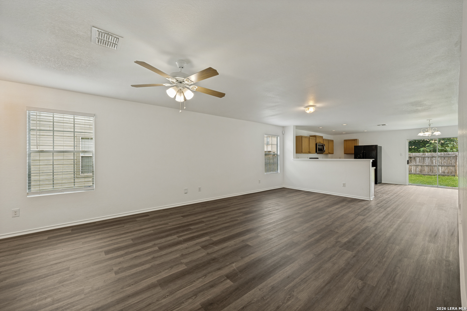 4447 Wrangler Run San Antonio TX 78223