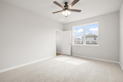 8550 Catnip Pass Elmendorf TX 78112